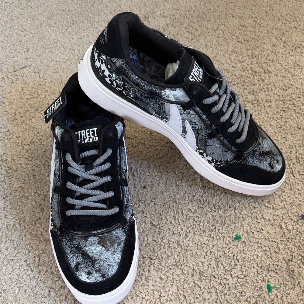 Street Style Black and Gray Men's Sneakers
